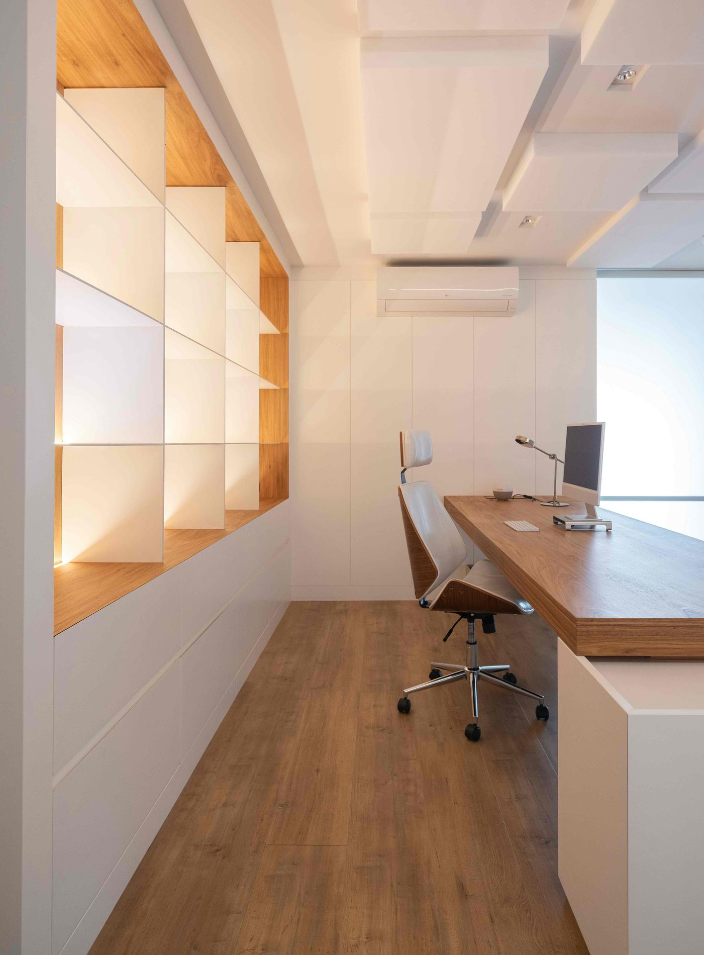 Commercial cleaning of a Gold Coast office space
